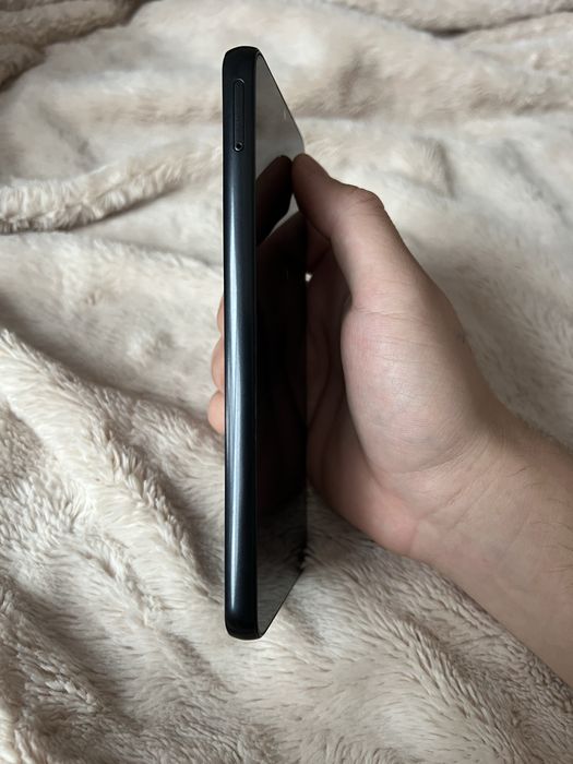 Samsung a05s на 128gb