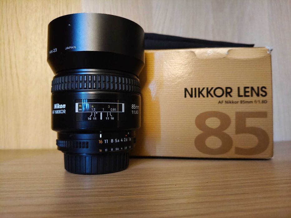 Lente NIKON AF NIKKOR 85mm 1:1.8 D