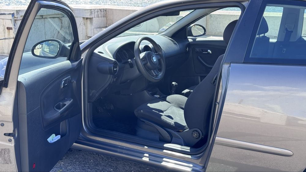 SEAT Ibiza 1.9 TDI 2006 com 277mil kms