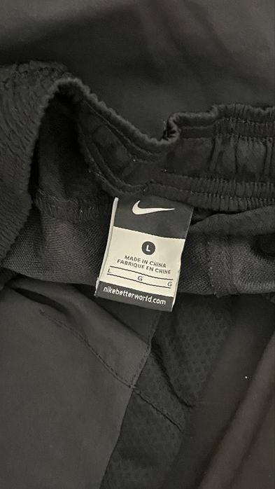 штаны nike manchester united