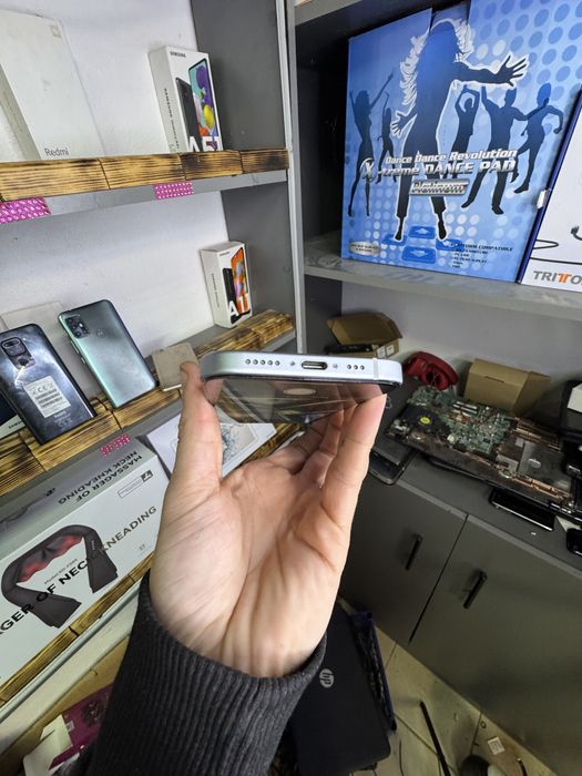 Iphone 15 128gb ідеал