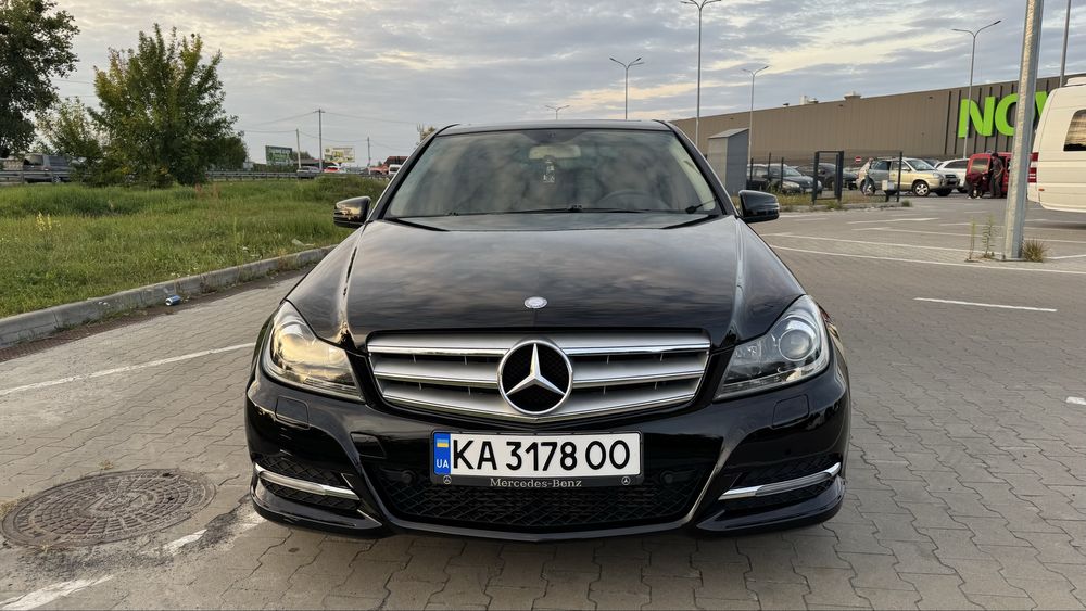 Mercedes-Benz C250