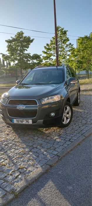 Chevrolet Captiva 2.2 • 7 Lugares • 2013