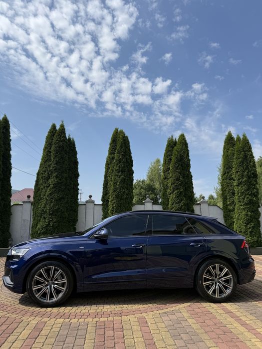AUDI Q8 S-LINE 3.0 Дизель 2019 року