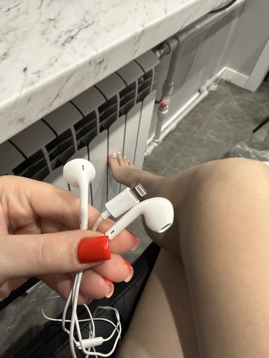 Apple earpods lightning лайтнинг наушники проводные айфон с комплекта