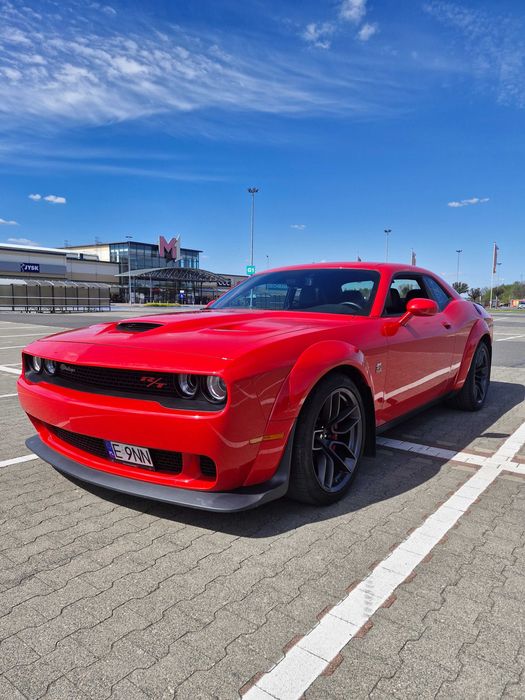 DODGE CHALLENGER 6.4 V8 492kM SRT scat pack widebody