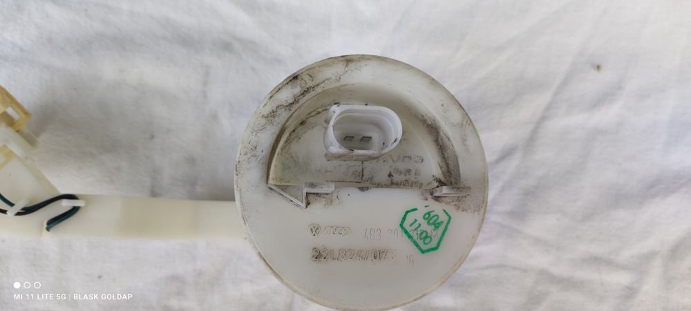 Czujnik Poziomu Paliwa w Zbiorniku Audi S6 4.2 Q 340 KM Automat 2000 r