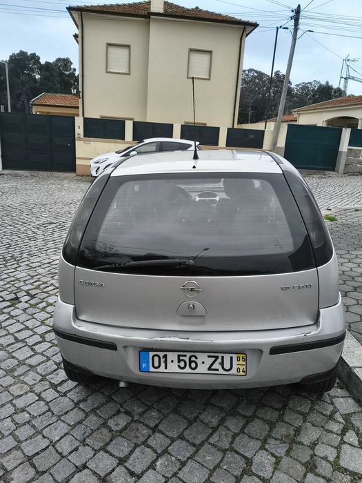 Opel Corsa 2005 – Oportunidade! Económico, Fiável e Pronto a Andar