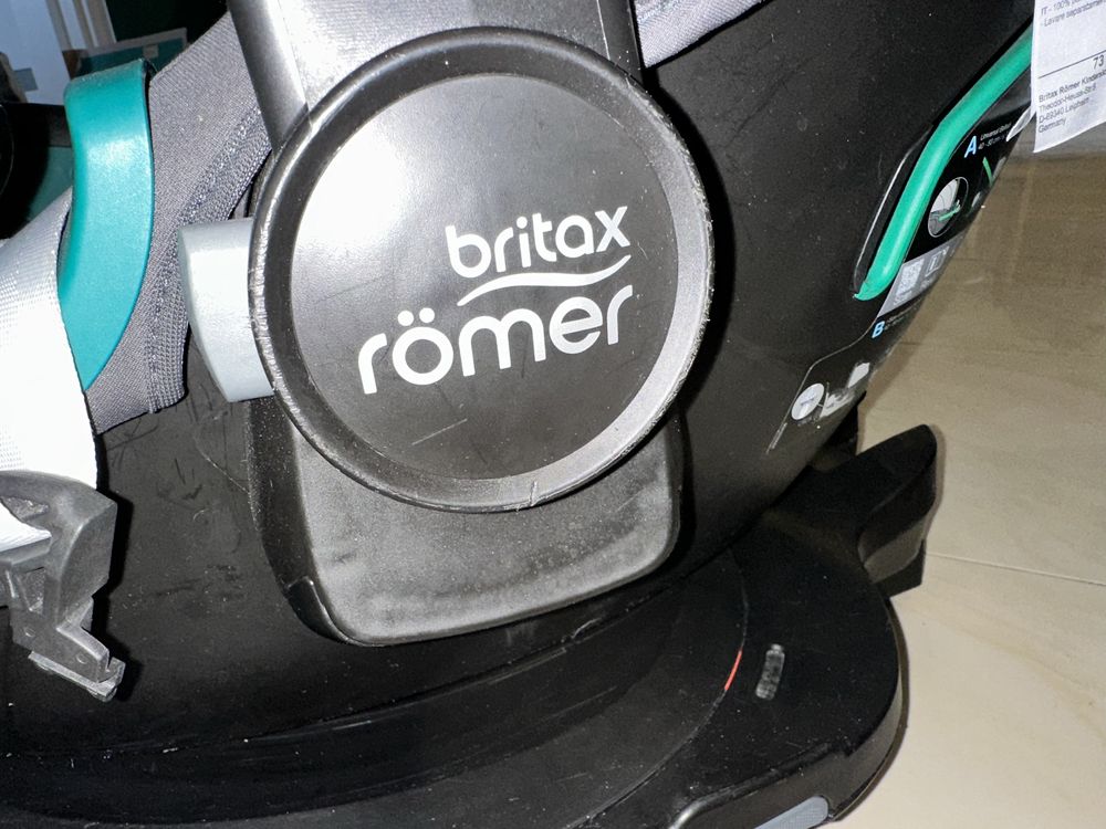 Fotelik nosidełko Britax Romer Baby Safe 3 i-size