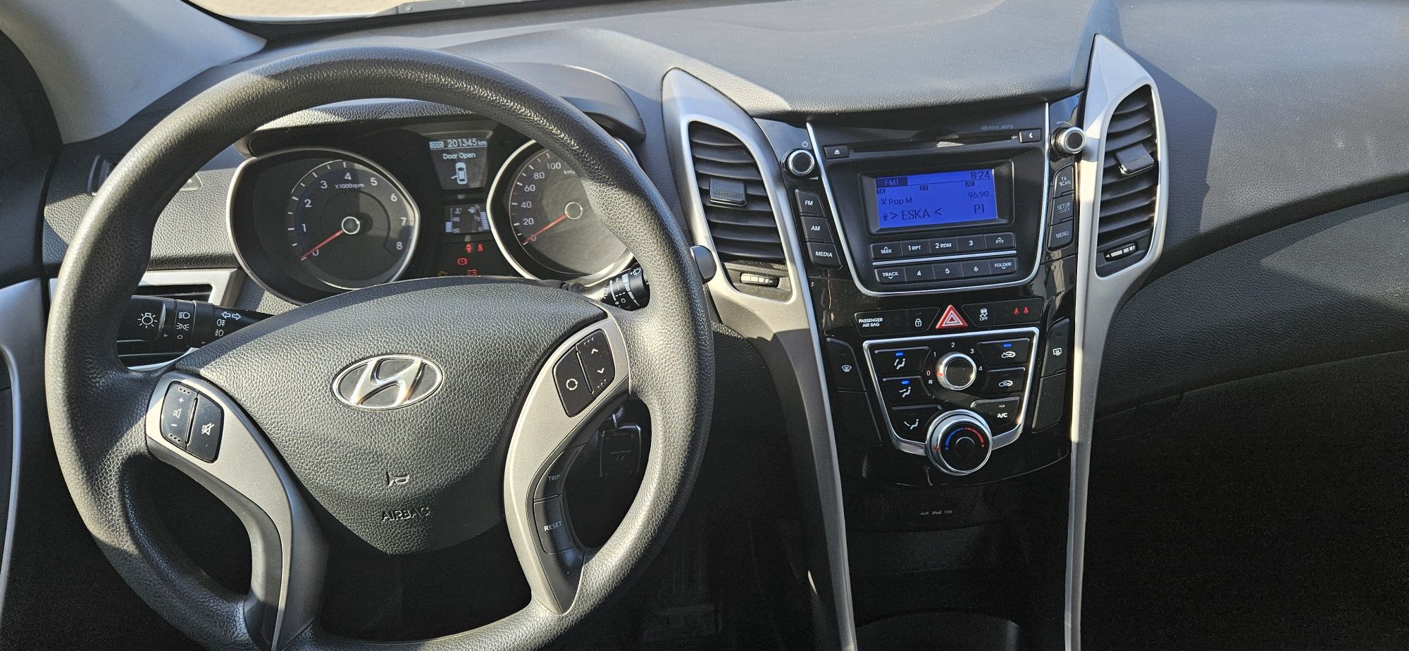 Hyundai i30 1.4, Salon Polska