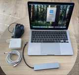 Macbook Pro 2020 A2251 13,3 cali Touch bar Idealny stan Gratisy