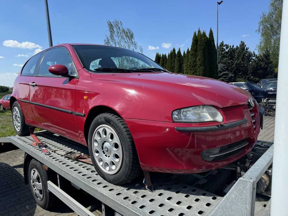 Alfa romeo 147  w całości lub części