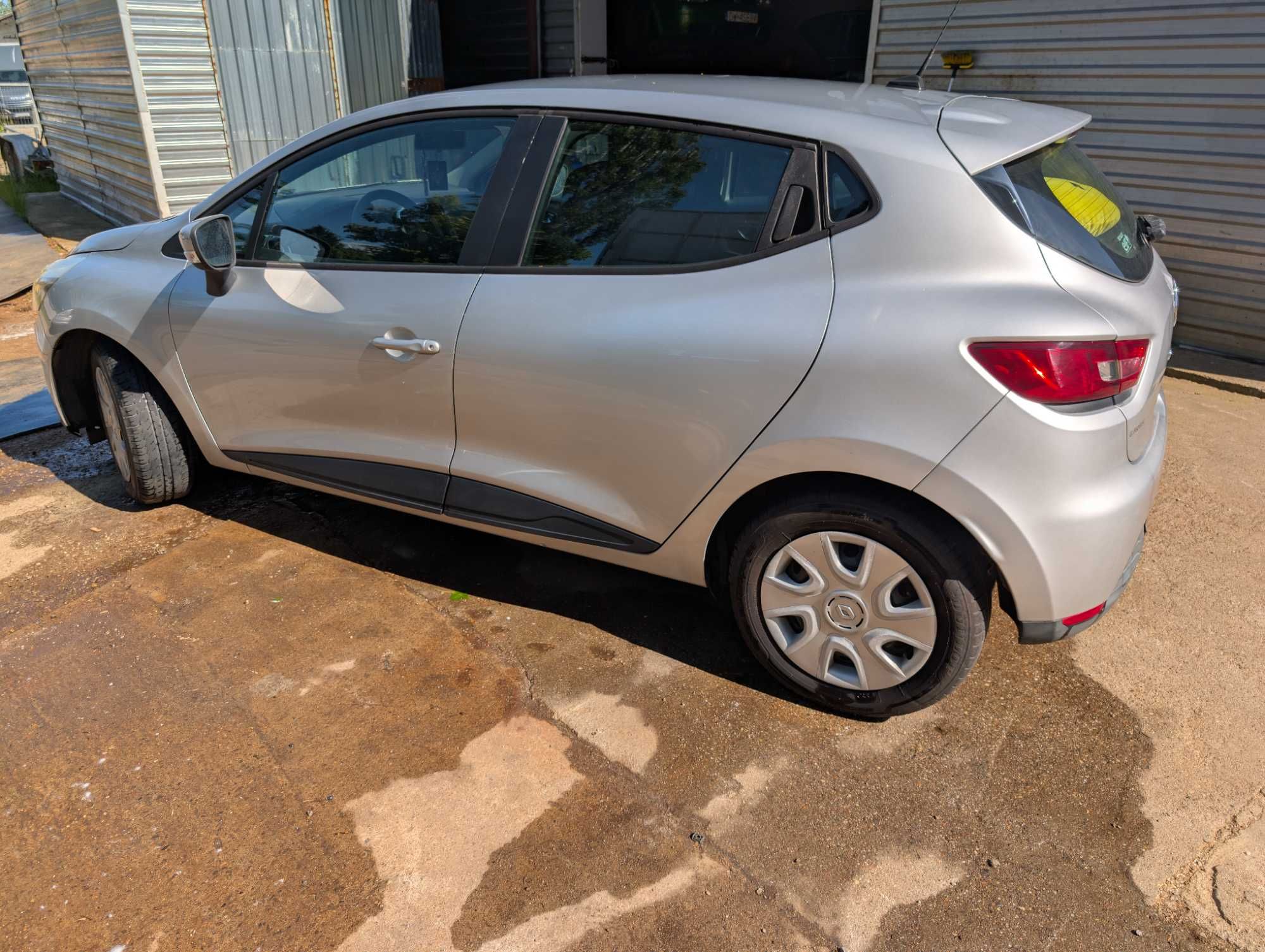 Renault Clio 2013 rok 1.5 DCI