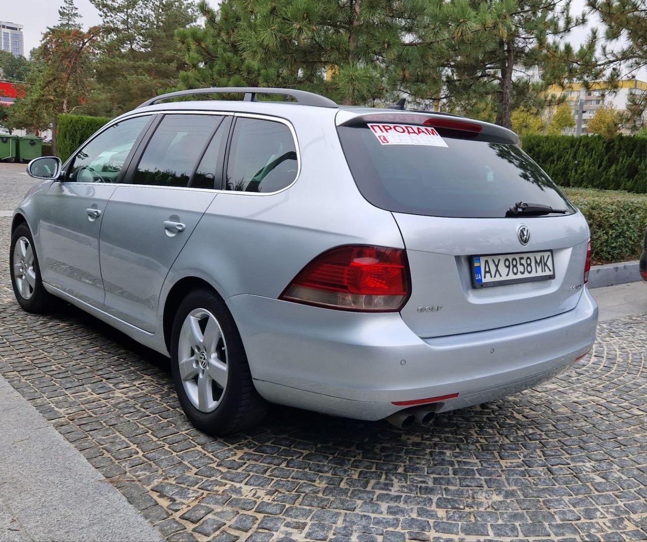 Продам VW GOLF 6 2011 2.0tdi.