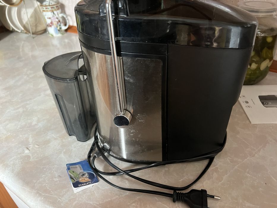 Продам Соковижималкц Scarlett