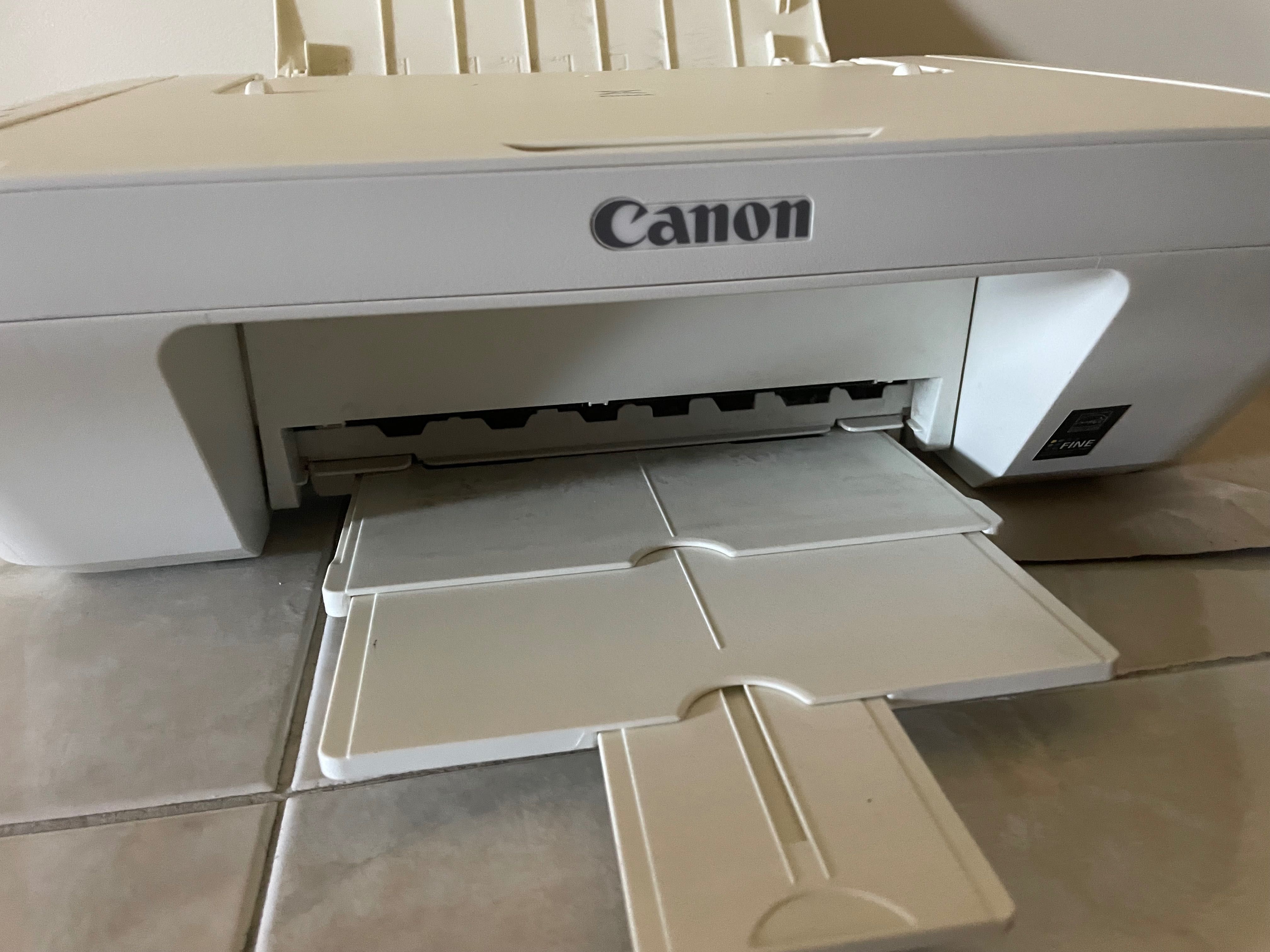 Impressora canon  nova
