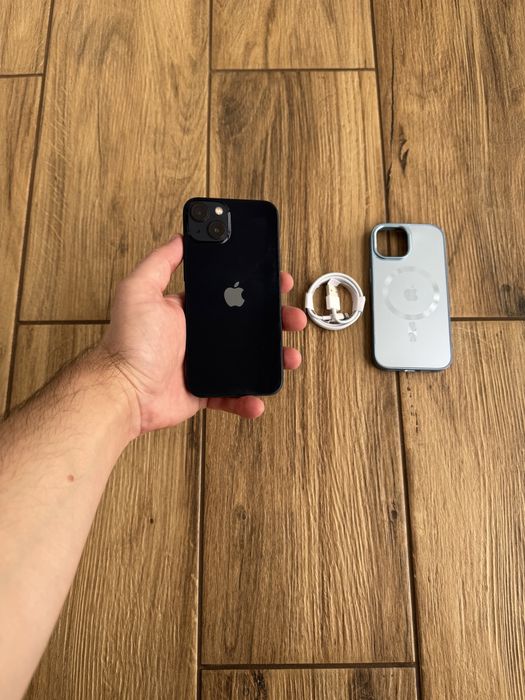 Iphone 13 128  gb . АКБ 100%