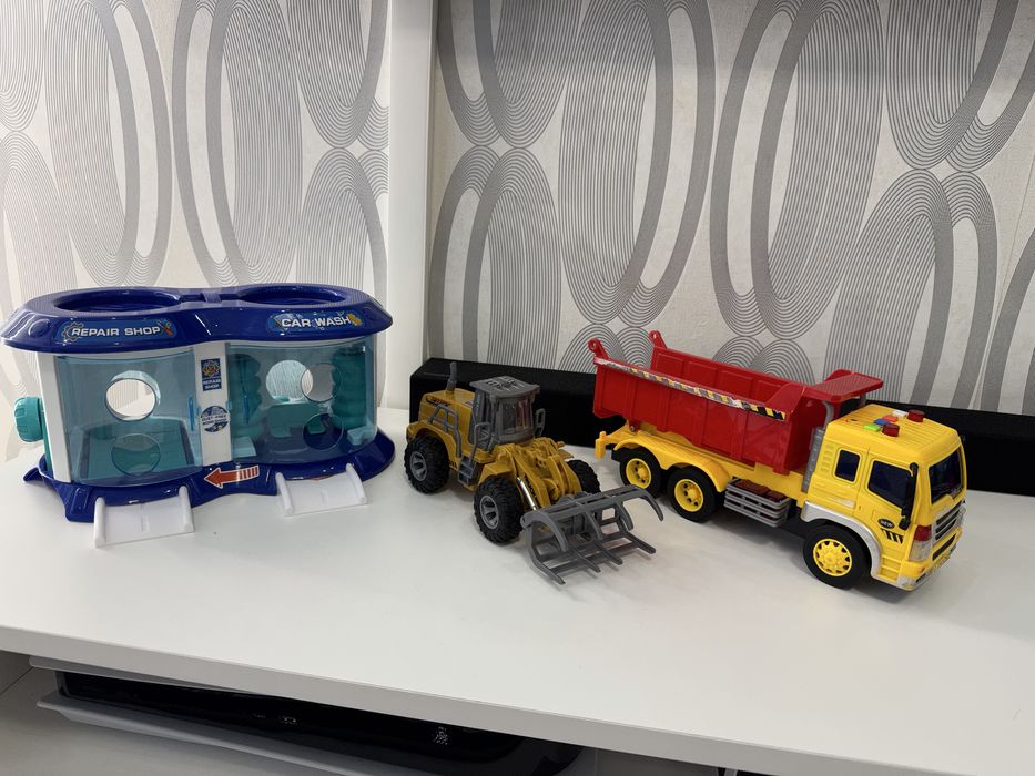 Машинки на пульті управління екскаватор самоскид автомийка каток