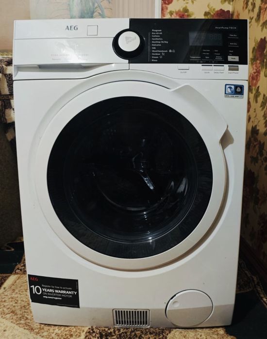 Пральна машинка AEG 9000 із сушкою 10/6 кг