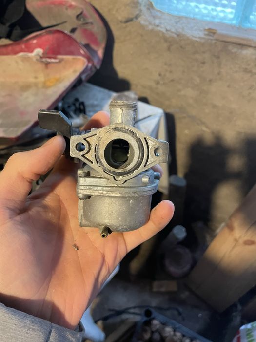 продам два карбюратора