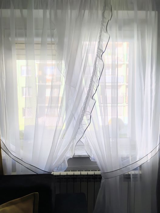 Firanka romantyczna z falbankami