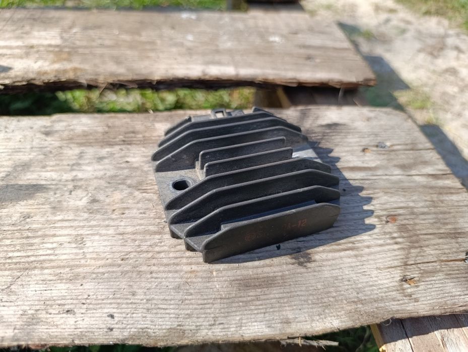 Regulator napięcia Yamaha R6 rj03 98 - 02 r 5EB 5 PIN B4