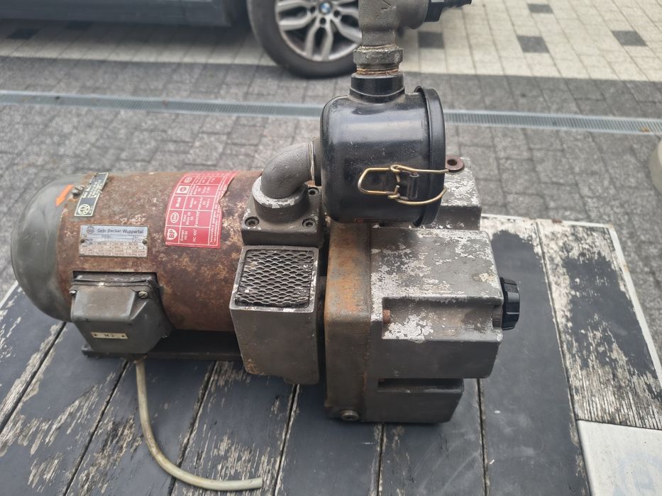 Pompa próżniowa Becker