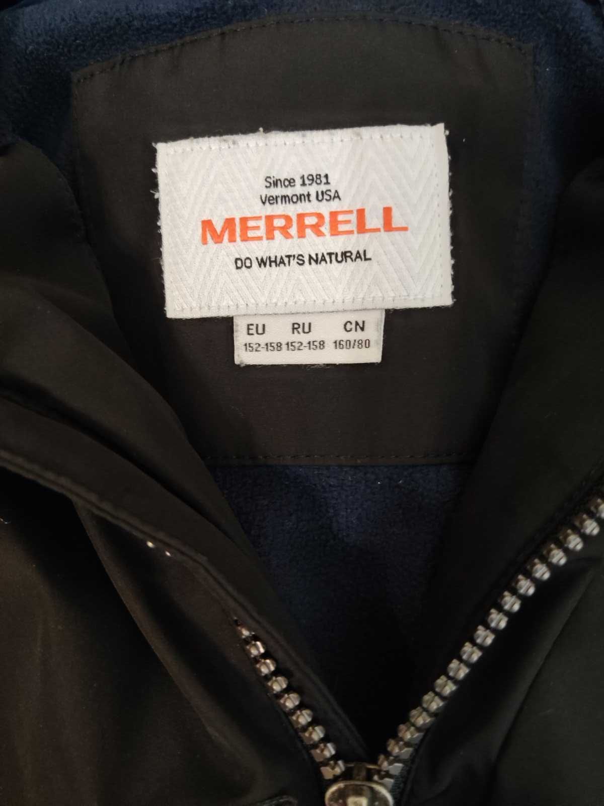 Фирменная курточка  merrell