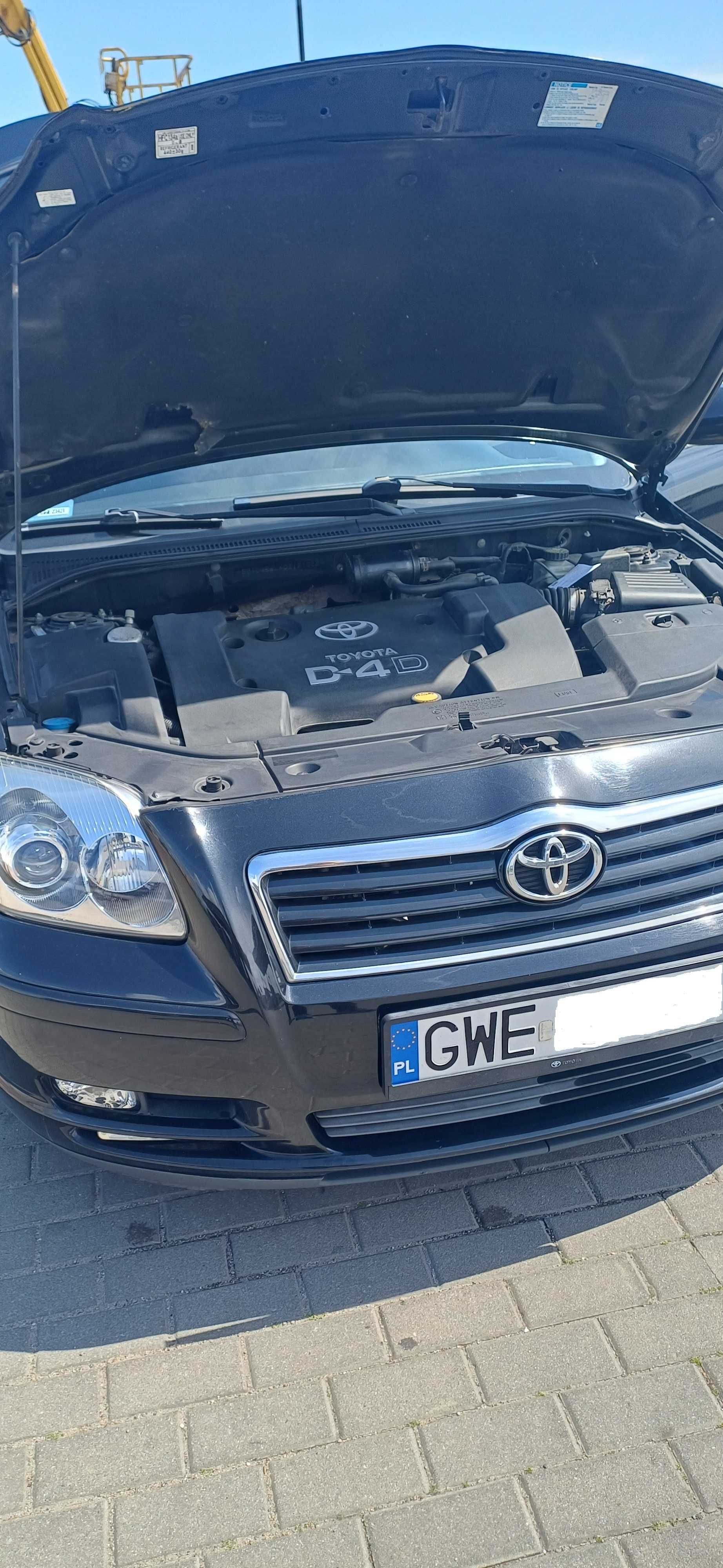 Toyota Avensis T25 II Liftback 2,0 D-4D TD, 2005 r.
