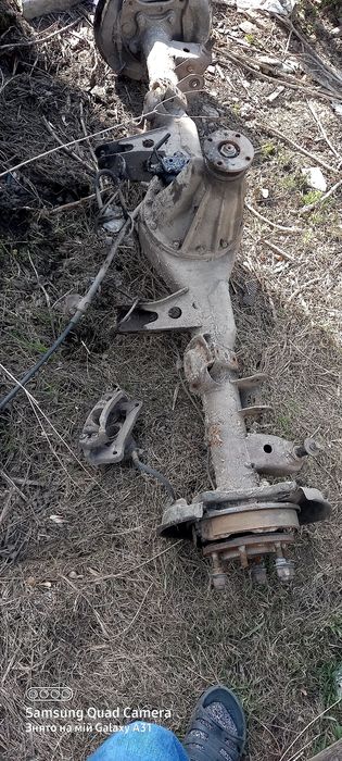 Задній міст  редуктор чулок піввісь toyota land cruiser 90