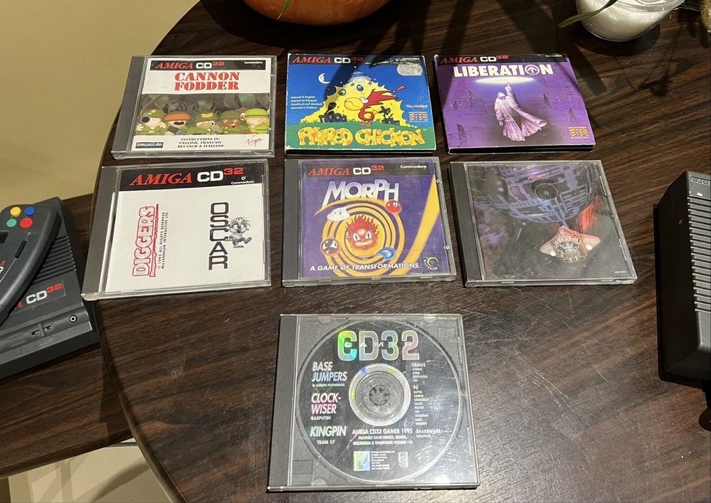 Amiga Vampire 4, CD32, A1200, A500, A600 commodore