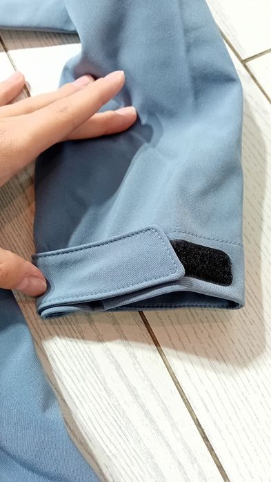 Nowa! Oryginalna 4F kurtka męska wiatroodporna M niebieska (908)