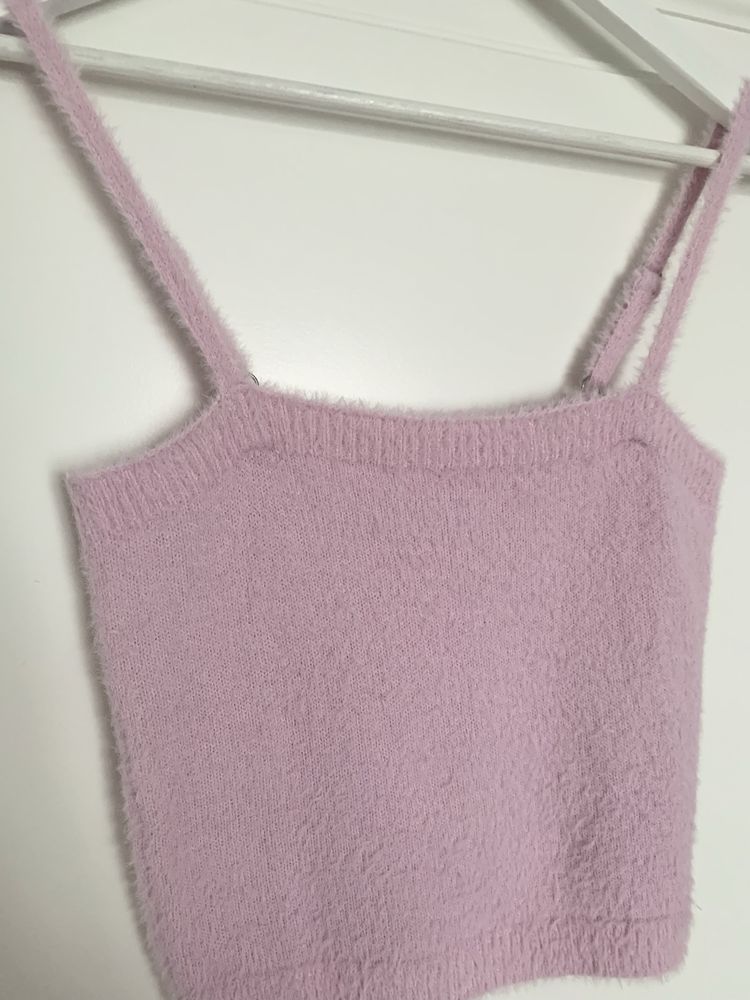 Hollister crop top fuzzy fluffy pink puszysty bluzka na ramiączkach