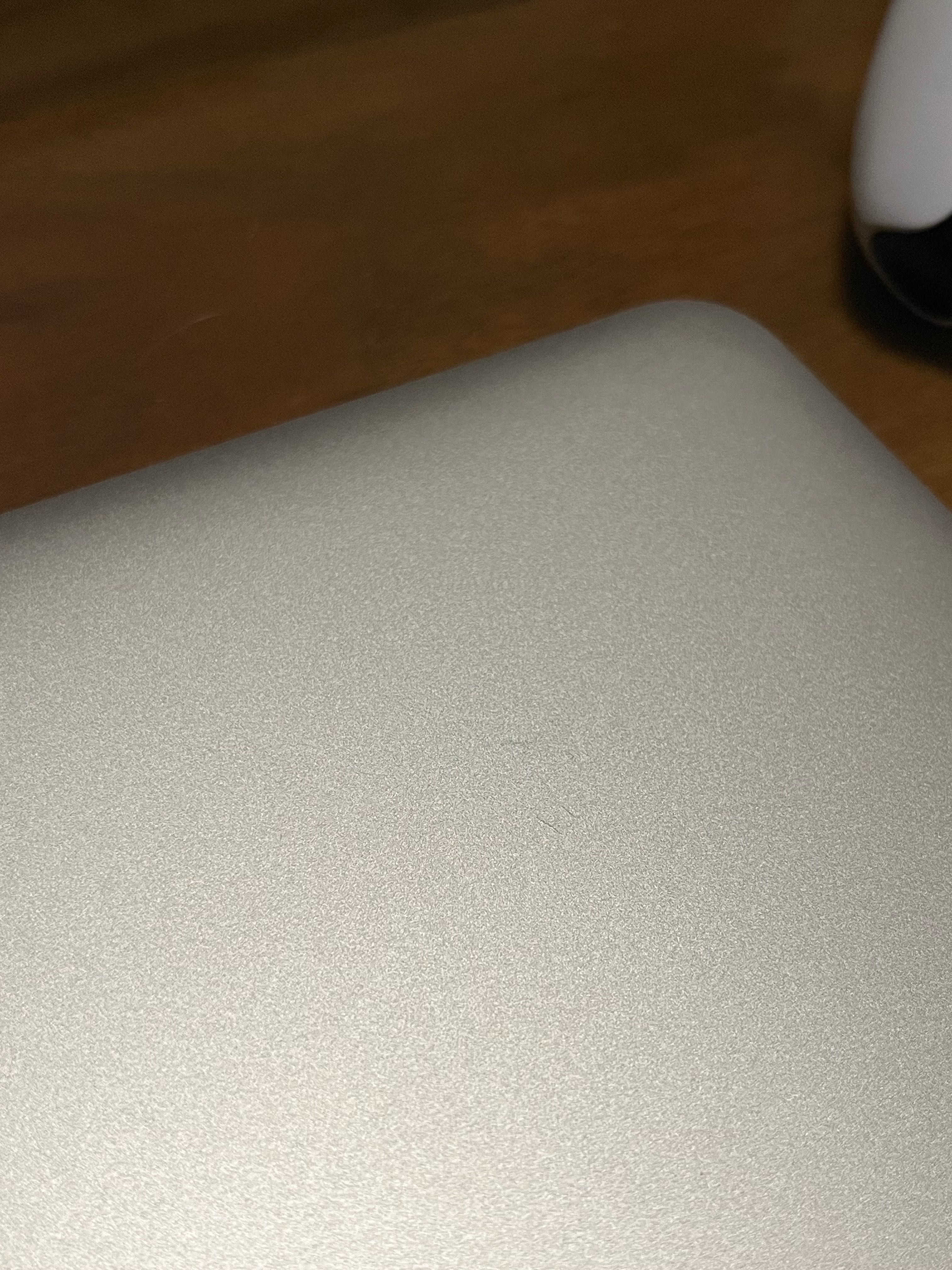 Kultowy Macbook Air 13 2017 / 8 GB / 128 GB SSD