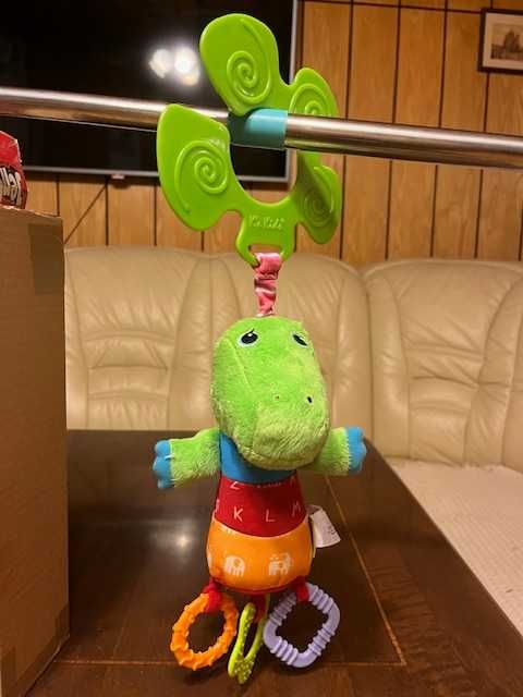 KROKODYL duży piszczący z duuużym gryzakiem zawieszką K`s Kids