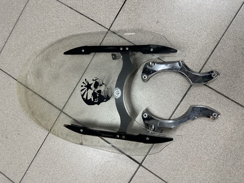 Вітровик для мотоцикла