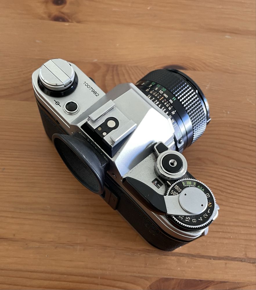 Canon AE-1 com lente 50mm 1:1.4