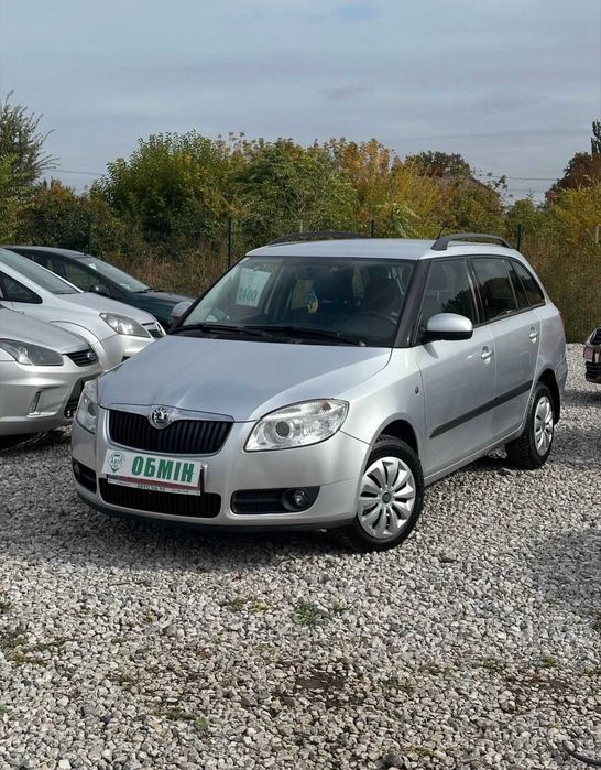 Продам Skoda Fabia 2008 рік можлива розстрочка,кредит,обмін!