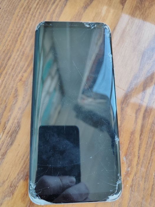 Продам Samsung S8