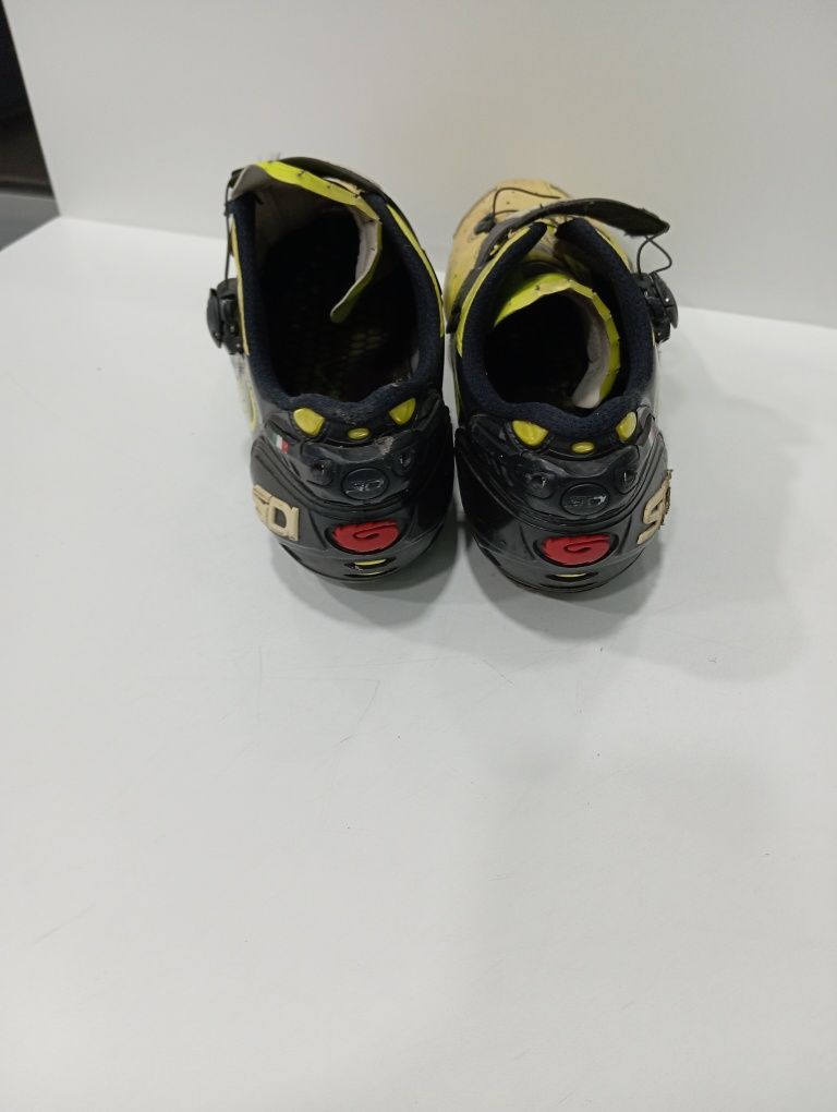 Sapatos de ciclismo sidi