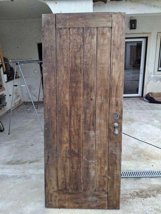 Porta exterior madeira