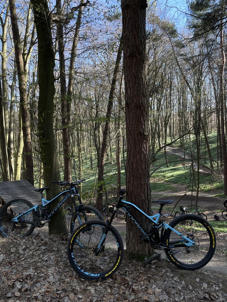двухпідвіс mondraker summum dh boxxer sram e13 mavic