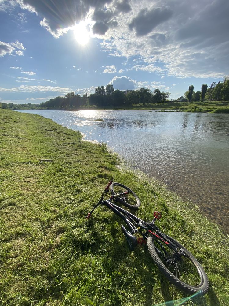 продам Specialized Status 26 M