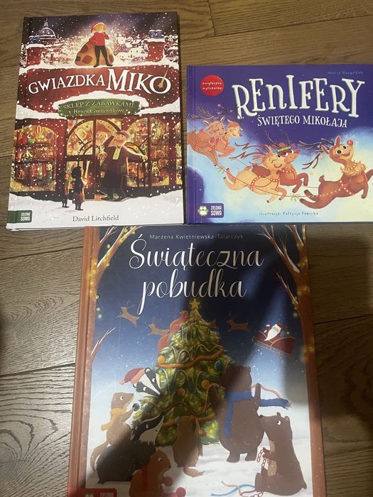 Zestaw ksiazek plus reniferki