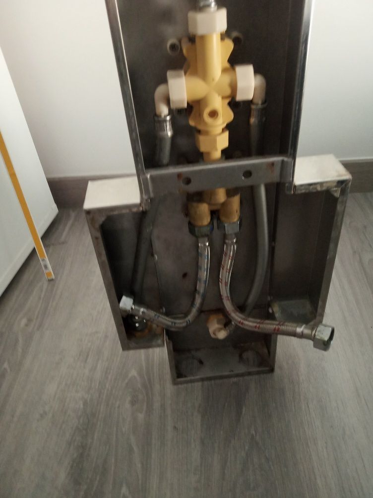 Coluna de duche em inox, ótimo estado