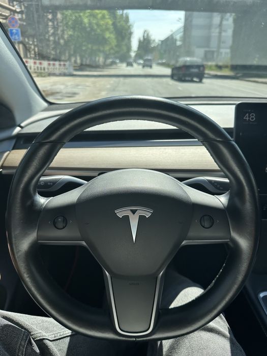 Tesla 3 rest lfp