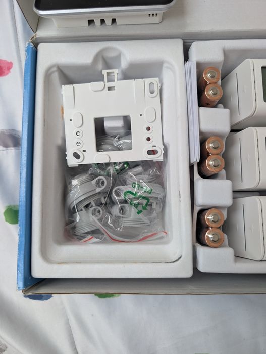 Термостат Бош Bosch ct200 black чи Buderus tc100