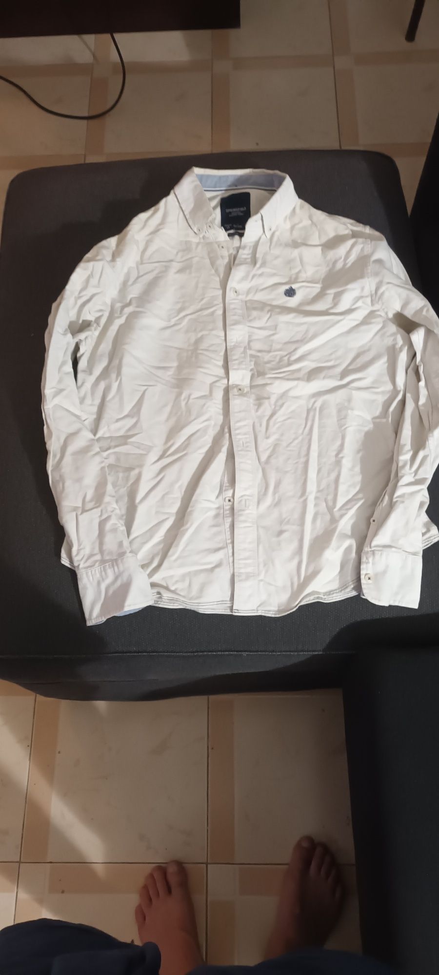 Roupa variada nova e usada 1€ envie mensagem para mais fotos