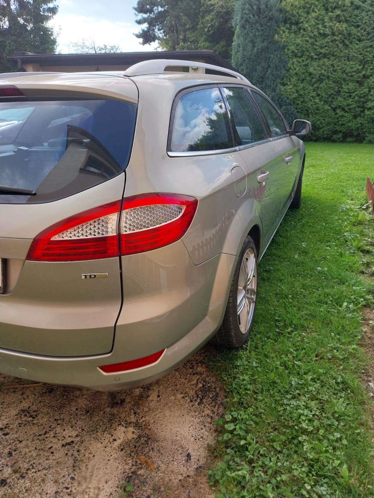 Ford Mondeo Mk4 2.0 tdci