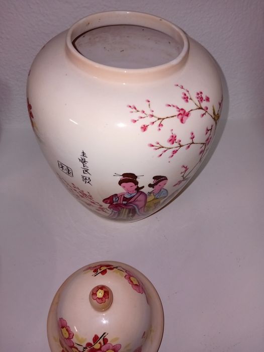 Jarra de cerâmica pintada a mão Geixas